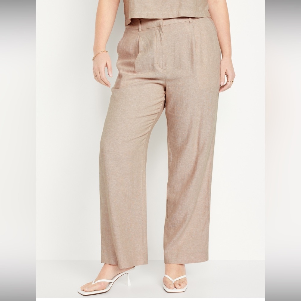 Old Navy Extra High-Waisted Wide-Leg Taylor Pants